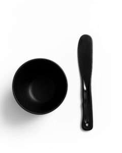BOWL Y ESPATULA NEGRO PARA MASCARILLAS